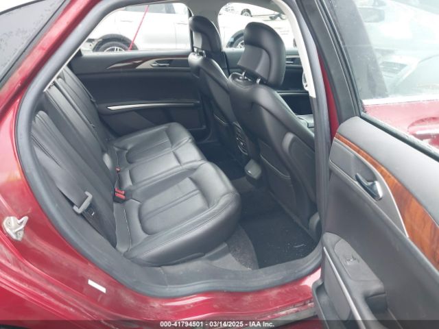 3LN6L2J9XER806263 Lincoln MKZ