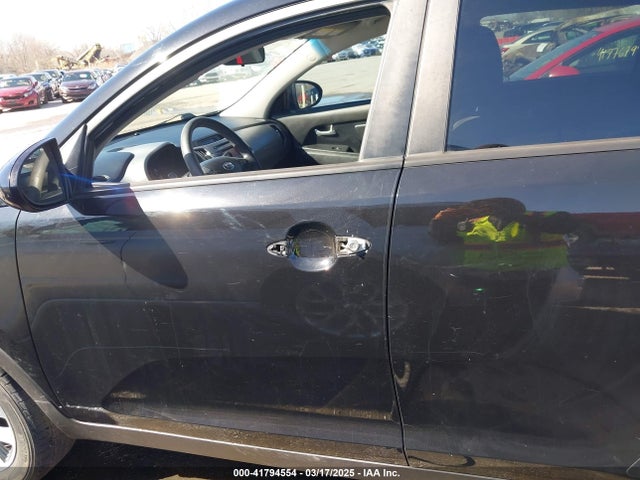 KNDPB3AC6G7867651 KIA Sportage Lx