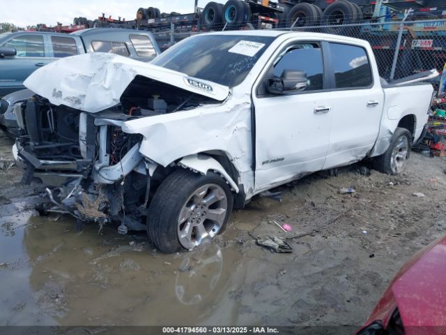 2019 RAM 1500 1C6SRFFT3KN560353 Photo 1