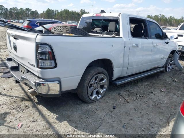 2019 RAM 1500 1C6SRFFT3KN560353 Photo 3