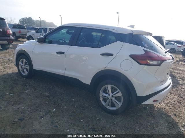 2021 NISSAN KICKS 3N1CP5BV4ML540901 Photo 2