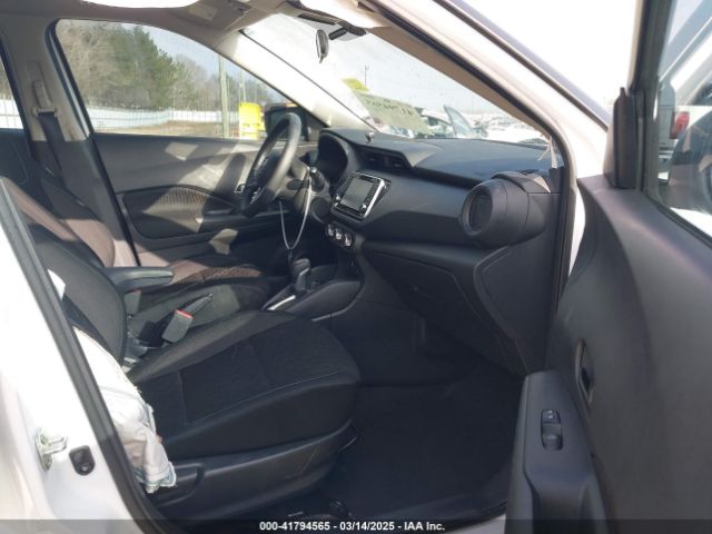 2021 NISSAN KICKS 3N1CP5BV4ML540901 Photo 4