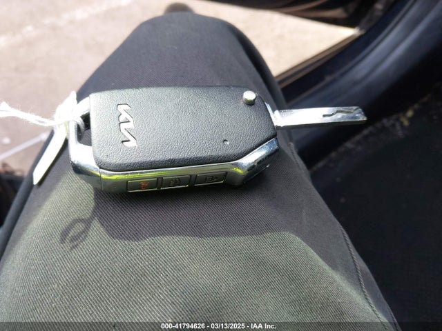 3KPF24AD9PE551672 KIA FORTE LX