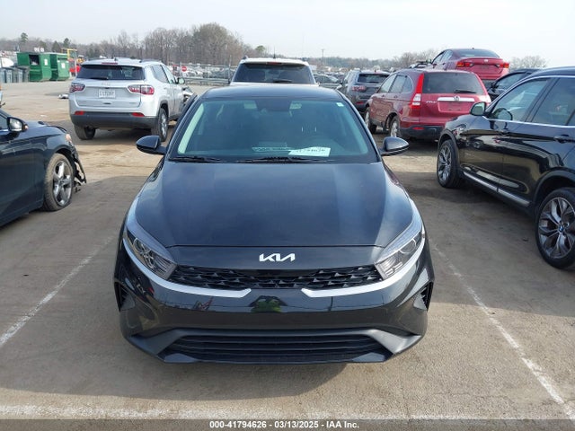 3KPF24AD9PE551672 KIA FORTE LX