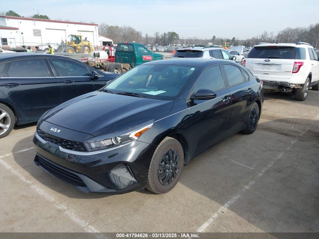 3KPF24AD9PE551672 KIA FORTE LX