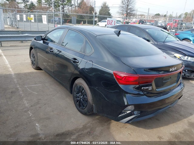 3KPF24AD9PE551672 KIA FORTE LX