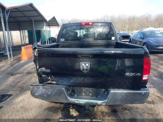1C6RR7LG0FS748282 RAM 1500 Big Horn