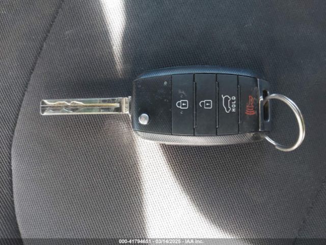 KNDJN2A2XG7829340 KIA Soul