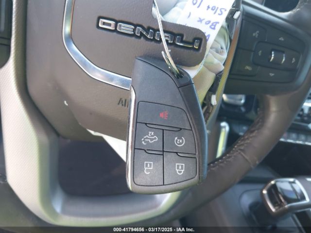 3GTUUGED3NG682482 GMC Sierra 1500 4wd  Short Box Denali