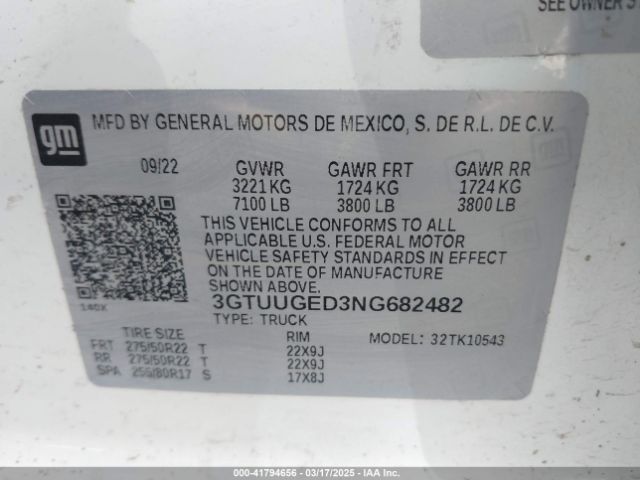 3GTUUGED3NG682482 GMC Sierra 1500 4wd  Short Box Denali