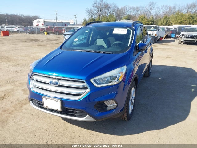 1FMCU0GD8HUD64564 Ford ESCAPE SE