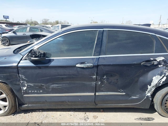 Chevrolet IMPALA 1LT 2018 2G1105S33J9129701 Image 14