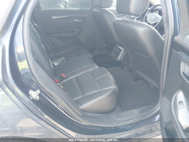 Chevrolet IMPALA 1LT 2018 2G1105S33J9129701 Image 8