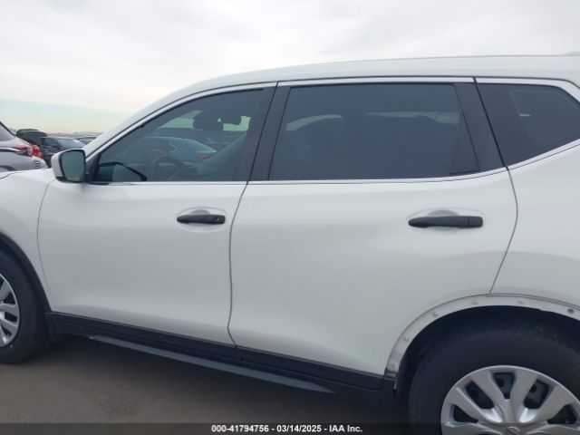 5N1AT2MT4LC809740 Nissan Rogue S Fwd