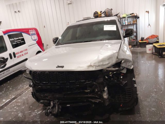 1C4RJHAGXP8882546 Jeep Grand Cherokee Altitude 4x4