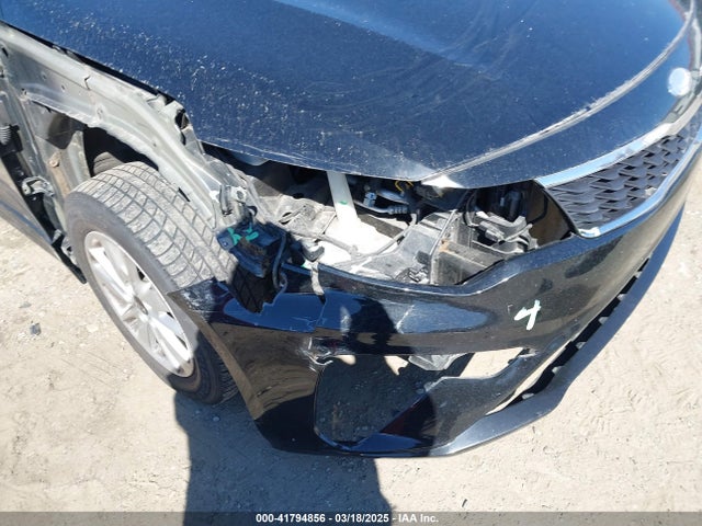 5XXGT4L37GG106795 KIA Optima Lx