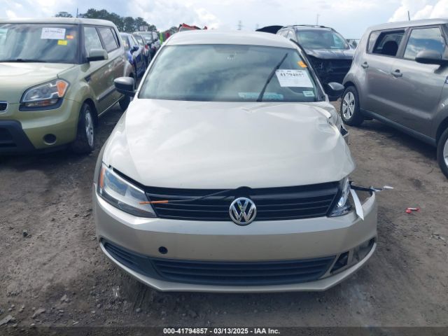 3VW2K7AJ0EM280412 Volkswagen Jetta 2.0l S