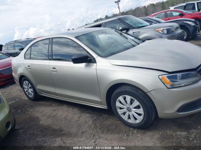 3VW2K7AJ0EM280412 Volkswagen Jetta 2.0l S