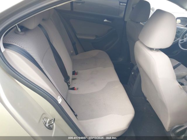 3VW2K7AJ0EM280412 Volkswagen Jetta 2.0l S