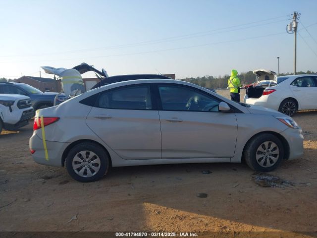 KMHCT4AE9GU058628 Hyundai ACCENT SE
