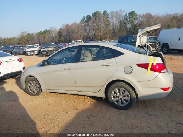 KMHCT4AE9GU058628 Hyundai ACCENT SE