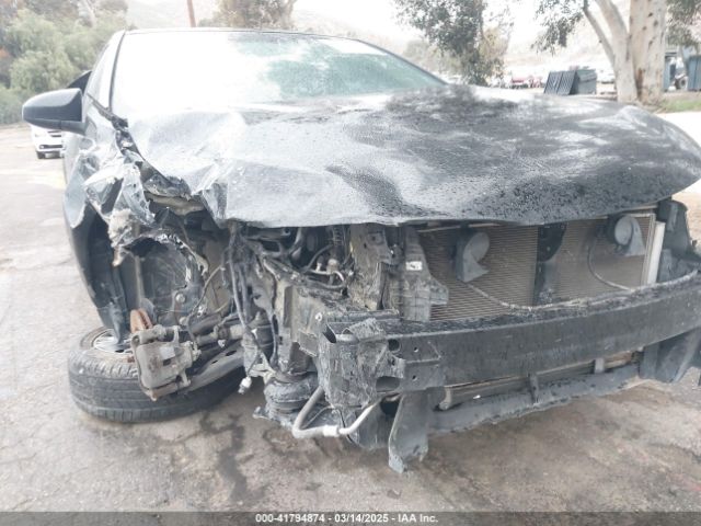4T1BF1FK4GU525471 Toyota CAMRY SE