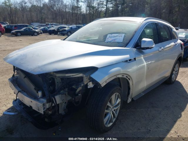 3PCAJ5M18KF102894 Infiniti Qx50 Essential