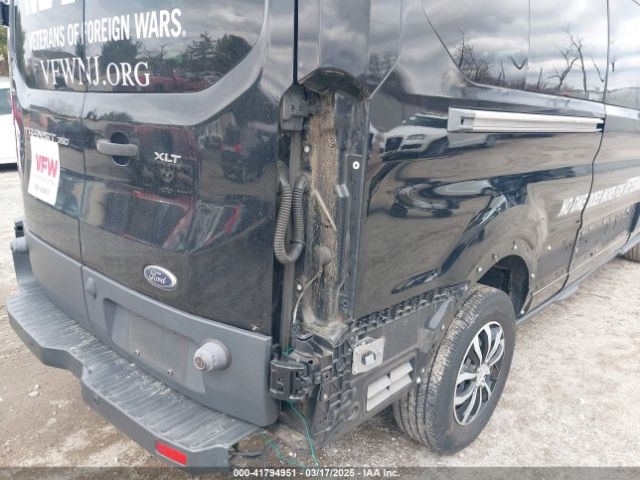 1FBZX2YM8JKB02131 Ford Transit-350 Xlt