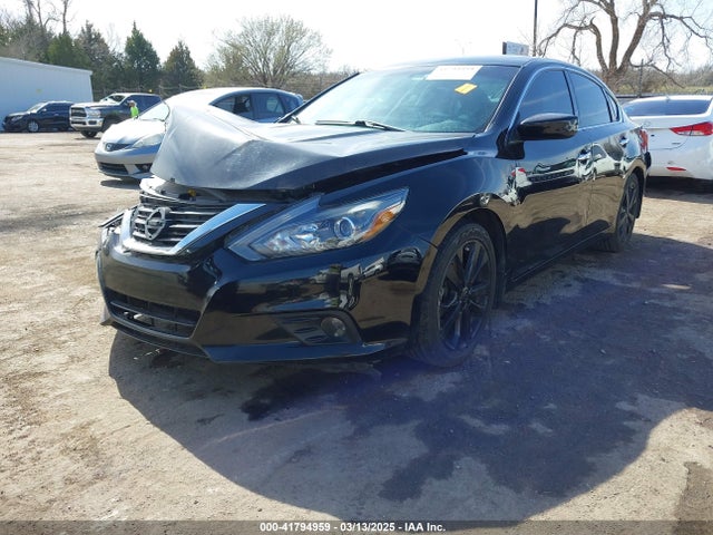 1N4AL3AP2HC476811 Nissan Altima 2.5 Sr