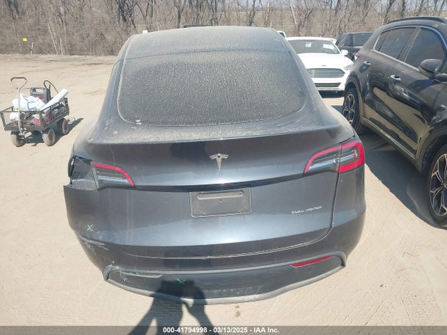 5YJYGDEEXMF063351 Tesla 2021
