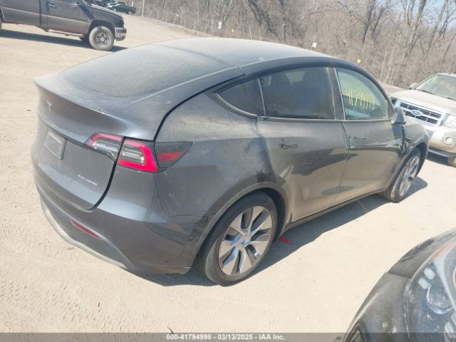 2021 TESLA MODEL Y 5YJYGDEEXMF063351 Photo 3