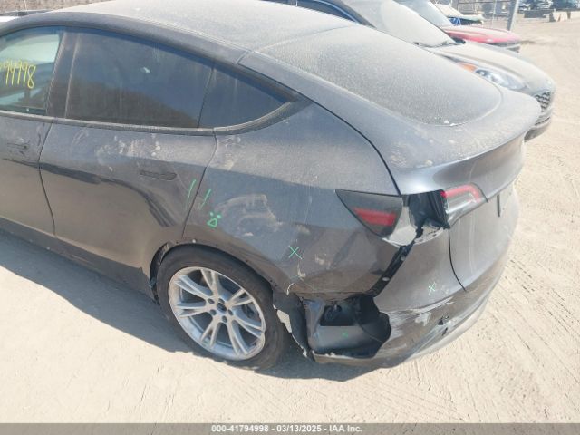 2021 TESLA MODEL Y 5YJYGDEEXMF063351 Photo 5