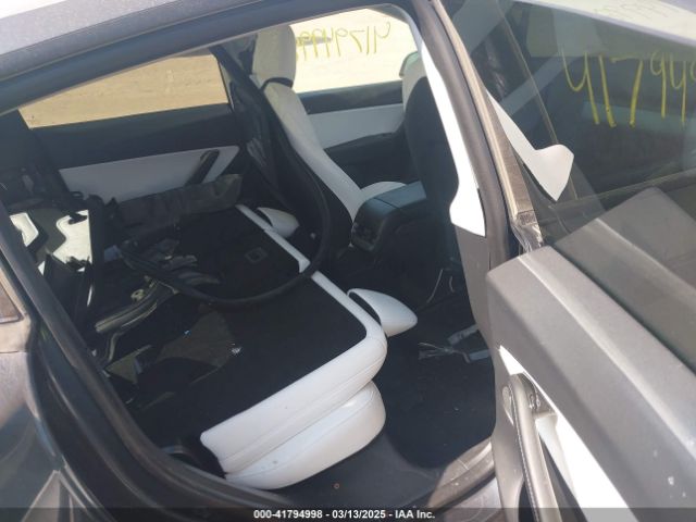 2021 TESLA MODEL Y 5YJYGDEEXMF063351 Photo 7