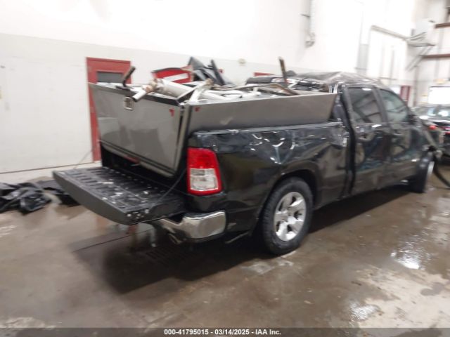 2024 RAM 1500 1C6SRFMTXRN125763 Photo 3