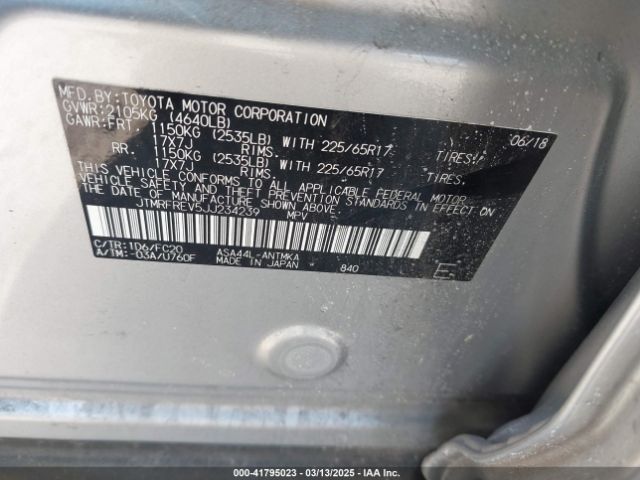 JTMRFREV5JJ234239 Toyota Rav4 Xle