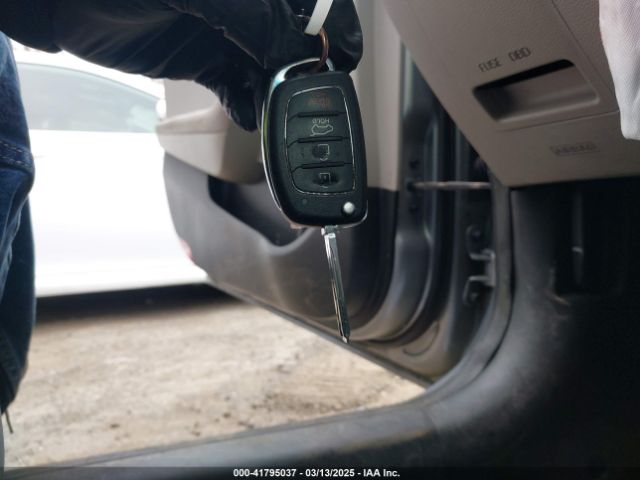 5NPE24AF4HH486899 Hyundai Sonata