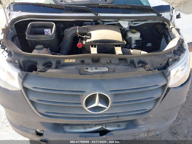 W1Y40CHY2MT062027 Mercedes-Benz Sprinter 2500 High Roof I4