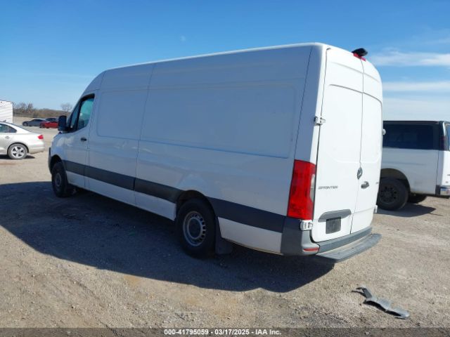 W1Y40CHY2MT062027 Mercedes-Benz Sprinter 2500 High Roof I4