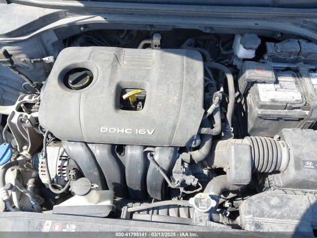 5NPD74LF1HH037352 Hyundai ELANTRA SE