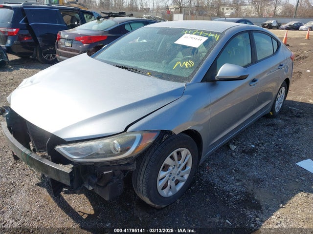 5NPD74LF1HH037352 Hyundai ELANTRA SE