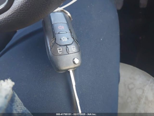 1FA6P0H73E5367563 Ford FUSION SE
