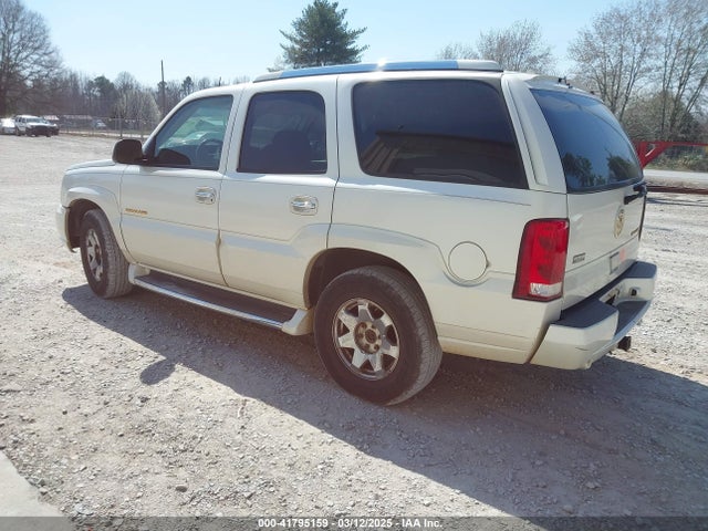 2004 CADILLAC ESCALADE 1GYEC63T64R231552 Photo 2