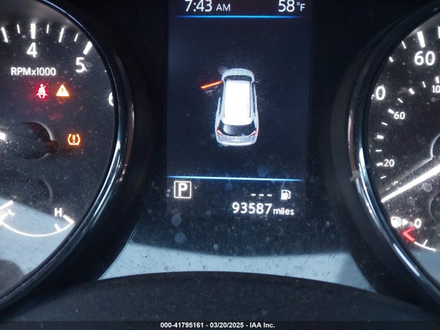 5N1AT2MT2JC809572 Nissan Rogue Sl