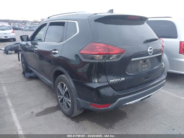 5N1AT2MT2JC809572 Nissan Rogue Sl