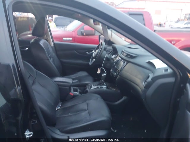 5N1AT2MT2JC809572 Nissan Rogue Sl