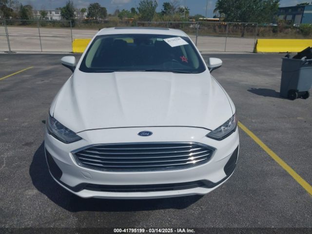 3FA6P0T90LR150796 Ford FUSION SE