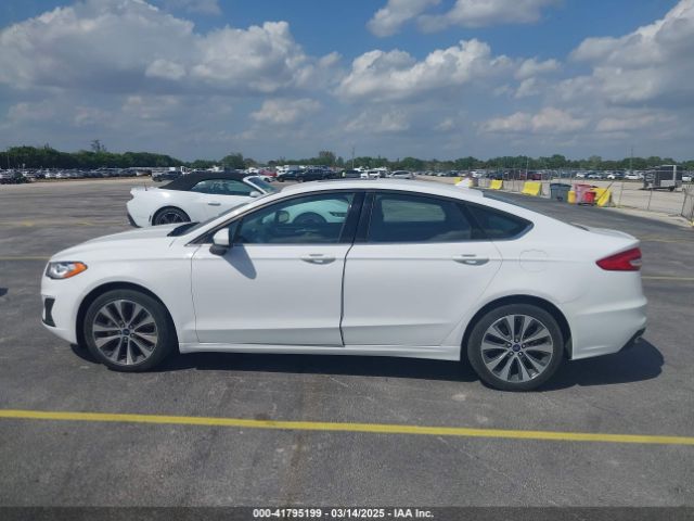 3FA6P0T90LR150796 Ford FUSION SE