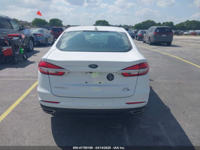 3FA6P0T90LR150796 Ford FUSION SE