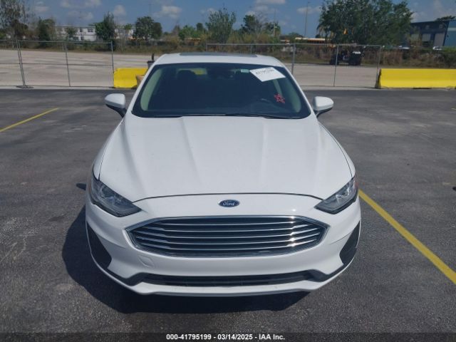 3FA6P0T90LR150796 Ford FUSION SE