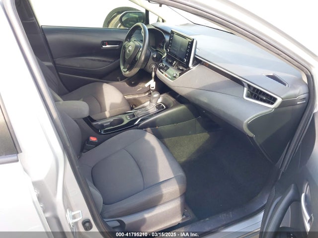 JTDEPRAE1LJ112725 Toyota COROLLA LE